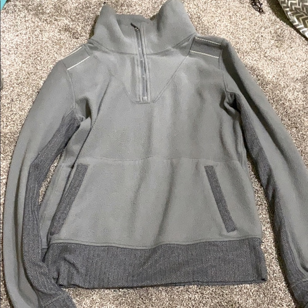 grey Ivivva sweatshirt